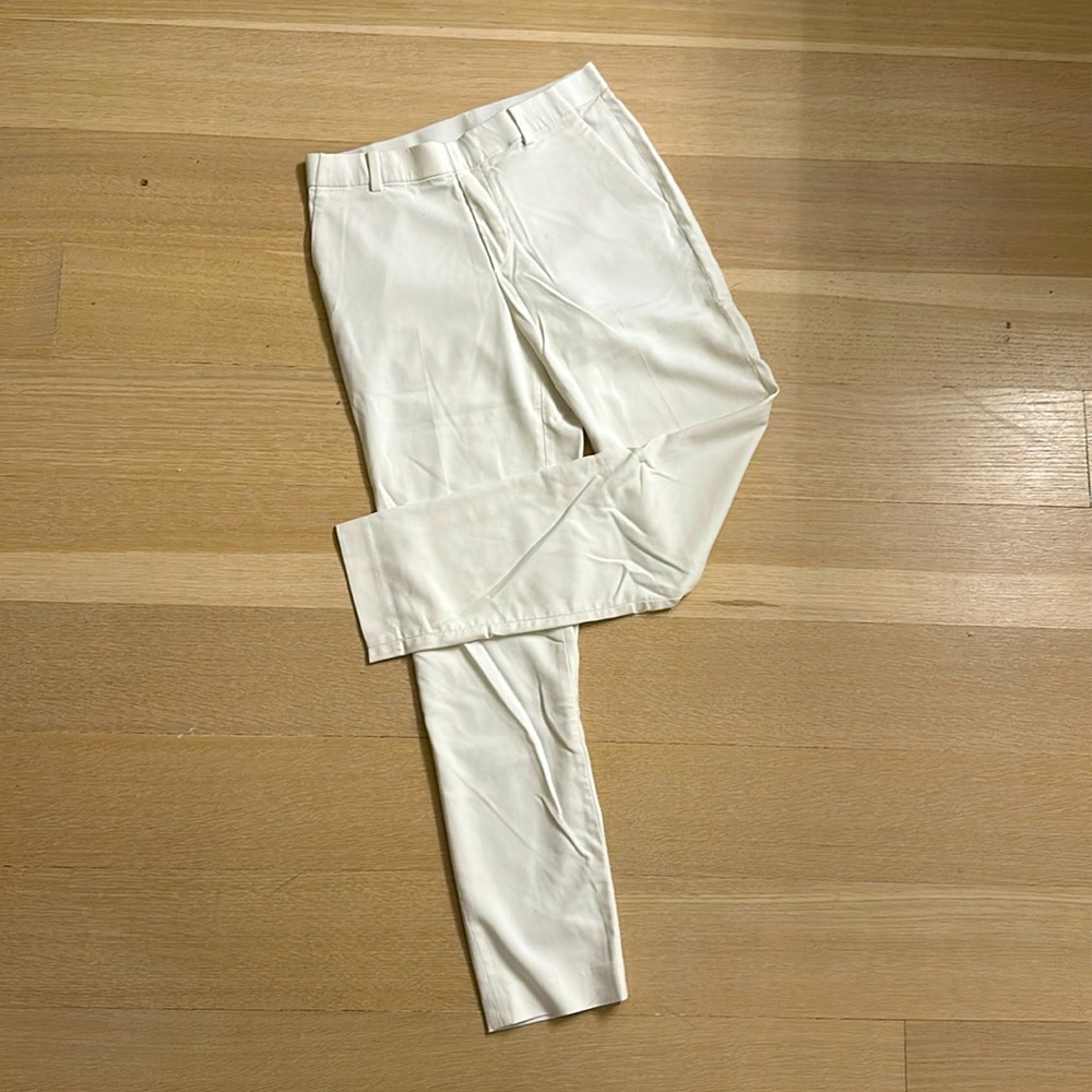 UNIQLO white work pants